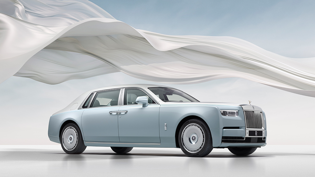 PHANTOM